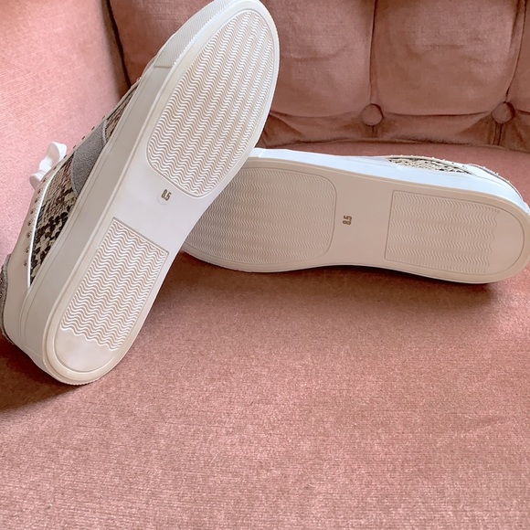 Steve Madden snakeskin sneakers with studs - Picture 14 of 16